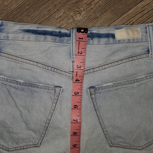 Abercrombie & Fitch High Rise Short Shorts 😍😍😍 - Picture 7 of 10